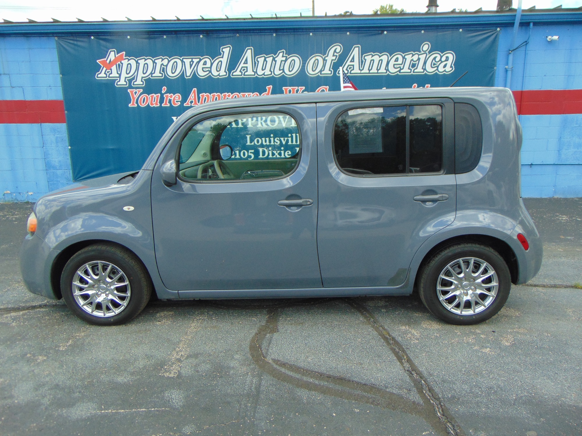 photo of 2014 Nissan cube